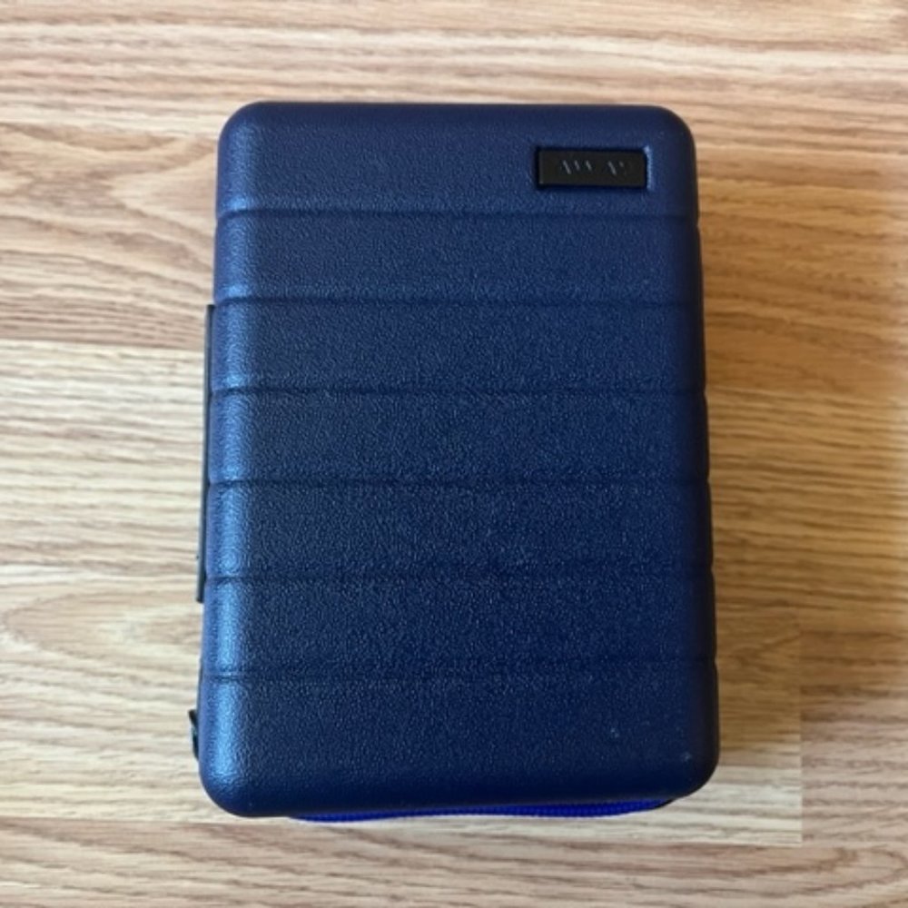 COPY - United Airlines Business Class Away Amenity Kit #1 Blue Zipper